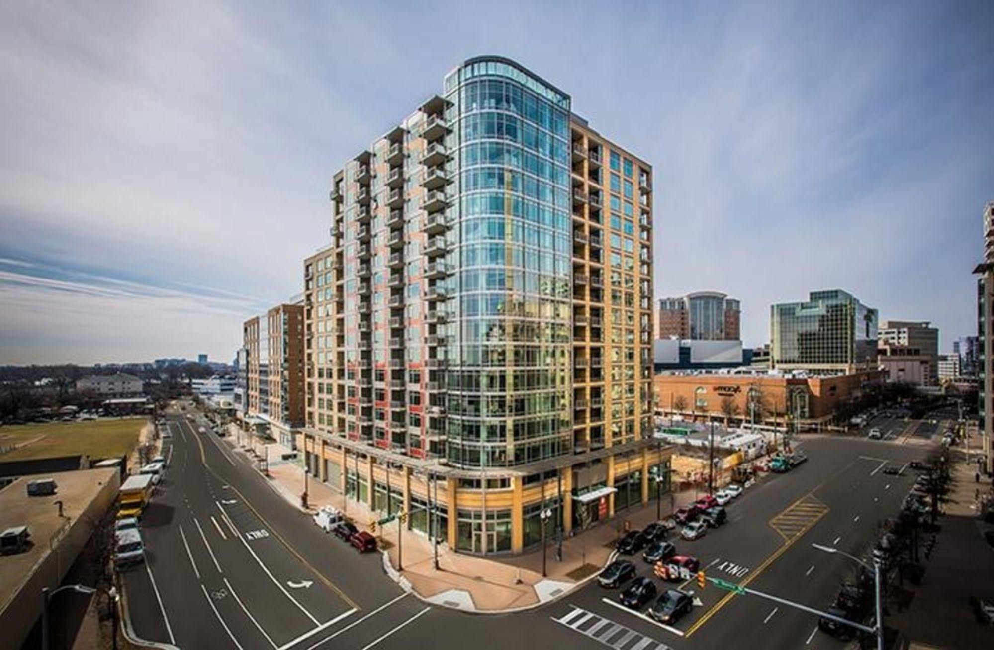 Aparthotel Bridgestreet At The View At Liberty Center Arlington Exterior foto